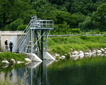 Vérins électriques vanne – Rizzanese (20) Barrage hydroélectrique