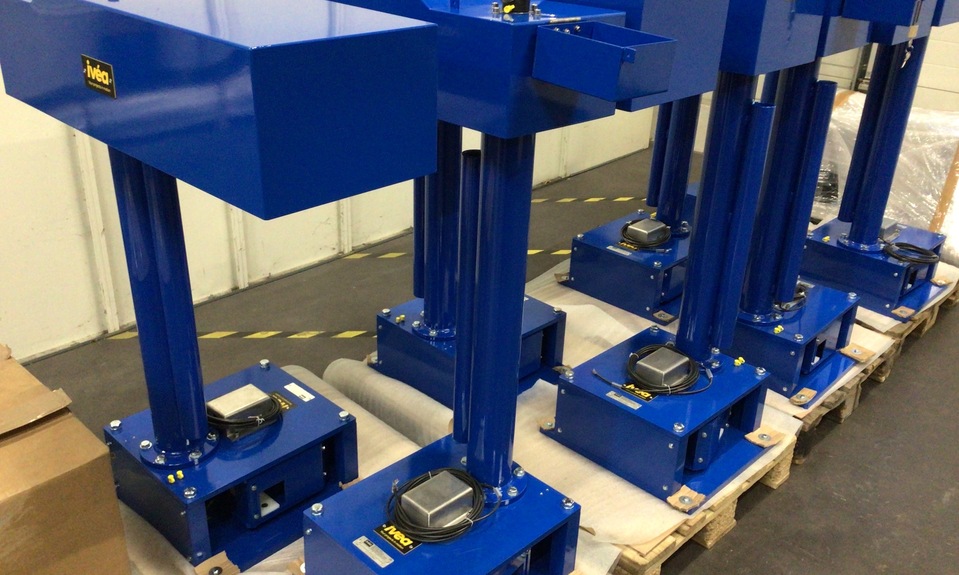 Etude, Conception et, fabrication IVEA Crics pivotants vantail